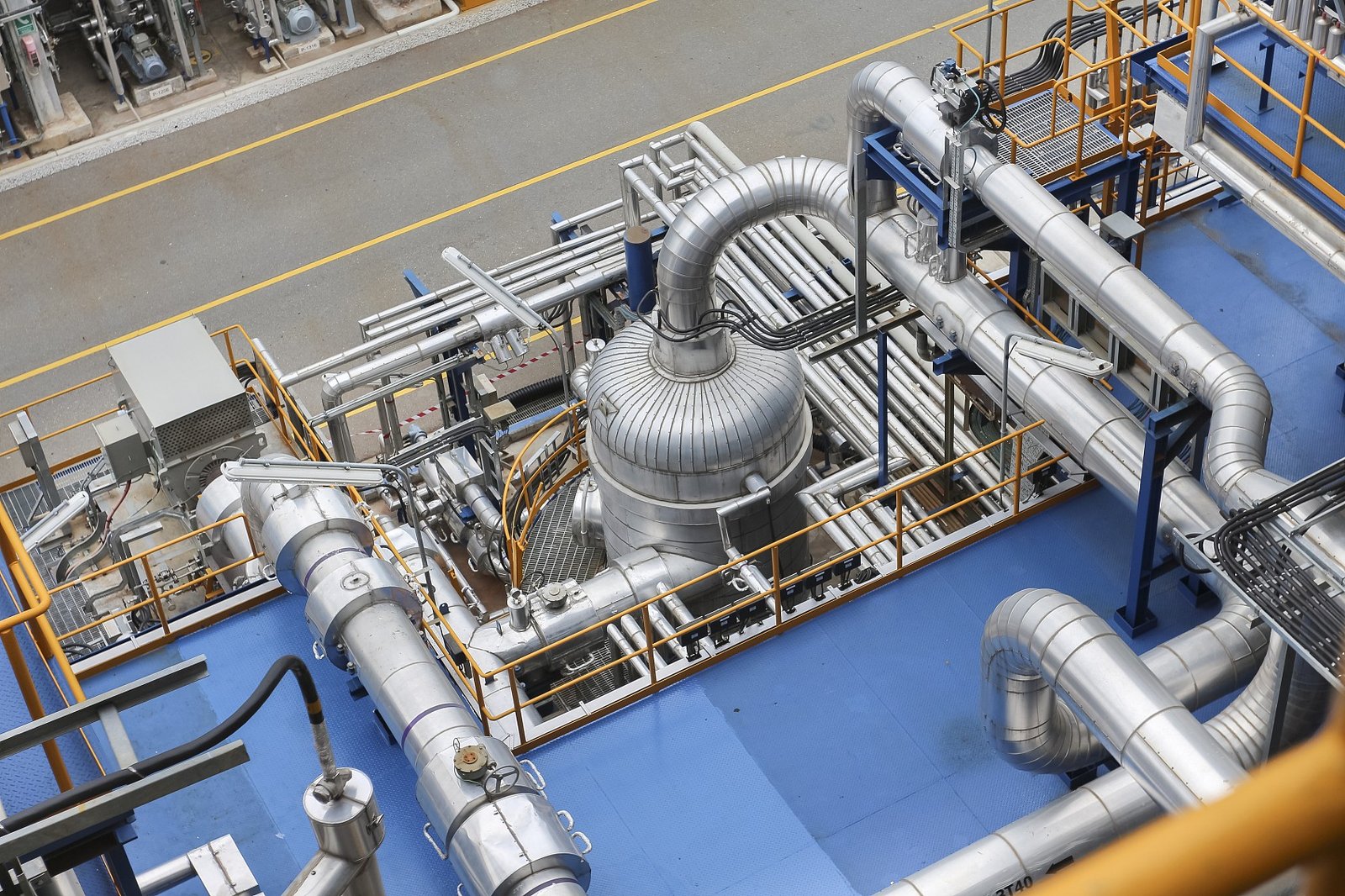 Industrial compressor